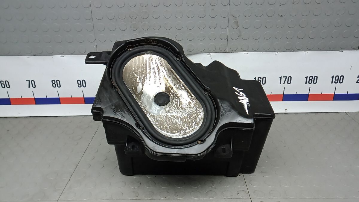 Сабвуфер к Land Rover Range Rover 2012