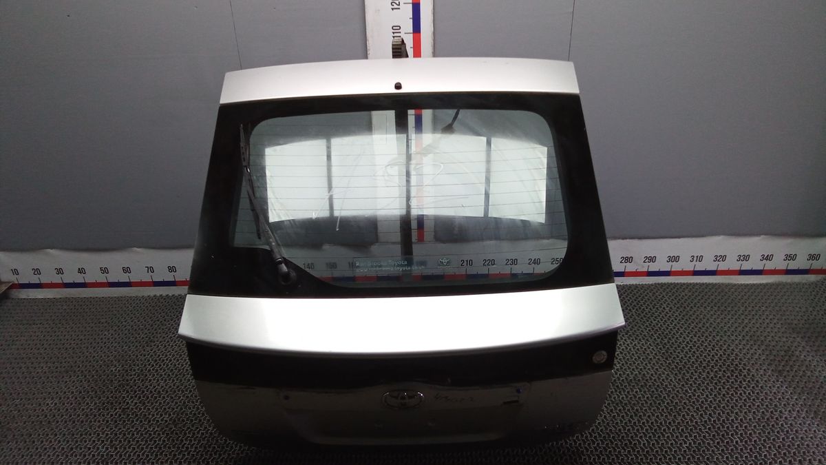 Моторчик стеклоочистителя  к Toyota Prius 2005