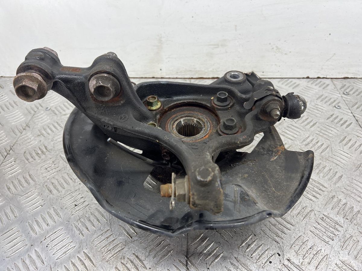 Кулак поворотный левый к Mazda 6 2020