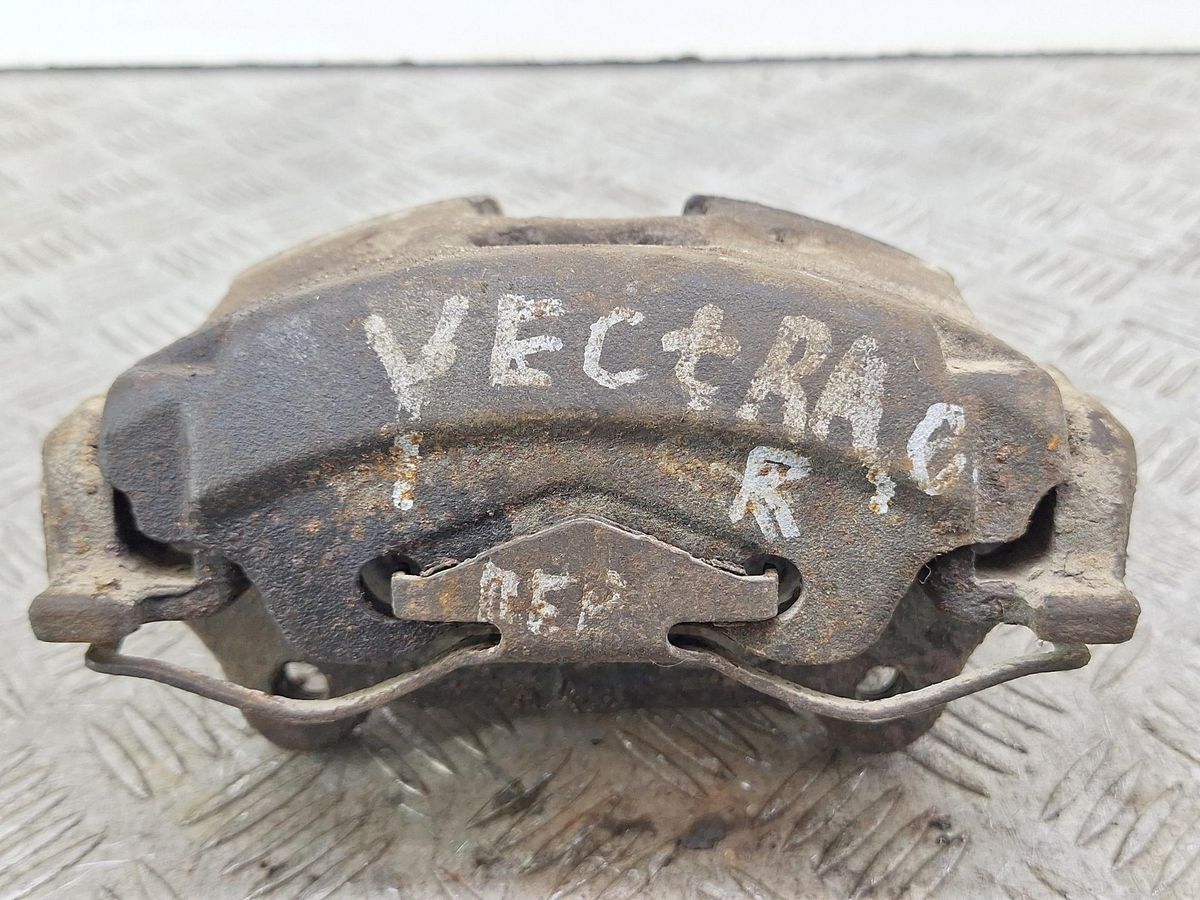 Суппорт передний правый к Opel Vectra 2004