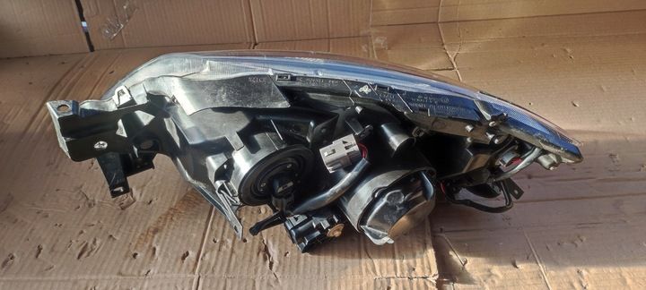 Фара правая к Subaru Impreza 2007
