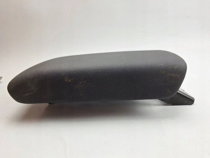 Подлокотник к Renault Captur 2013