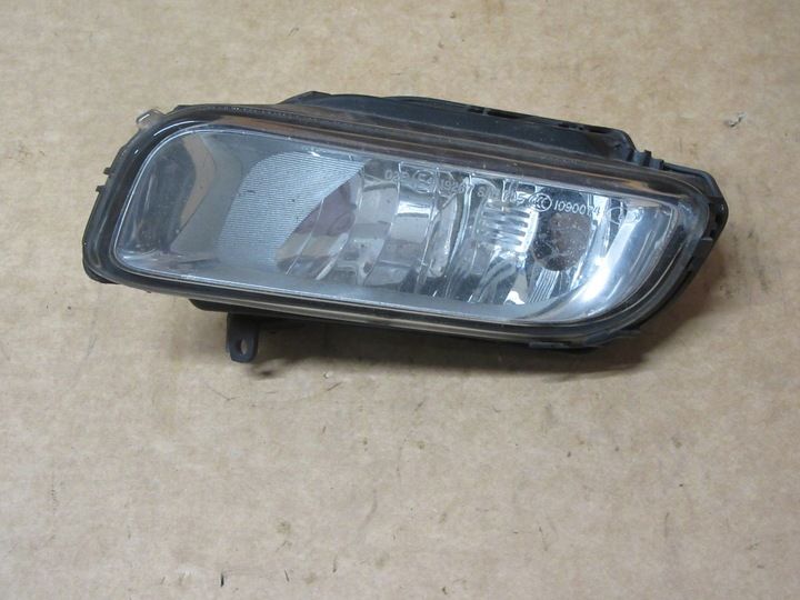 Фара противотуманная левая к Audi A8 2002