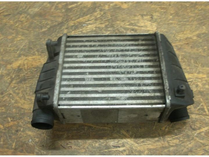 Интеркулер к Audi A4 2004