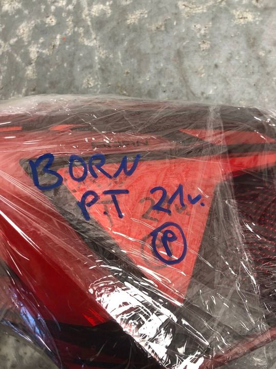 Фонарь задний правый к Cupra Born 2021
