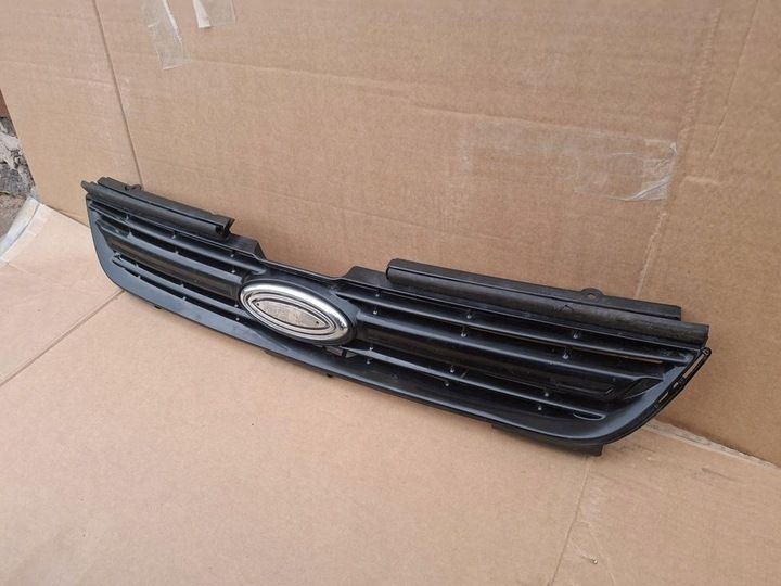 Решетка радиатора к Ford S-MAX 2010