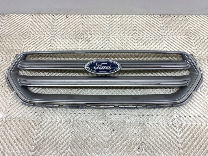 Решетка радиатора к Ford Kuga 2013