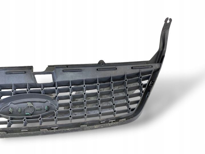 Решетка радиатора к Ford Mondeo 2007