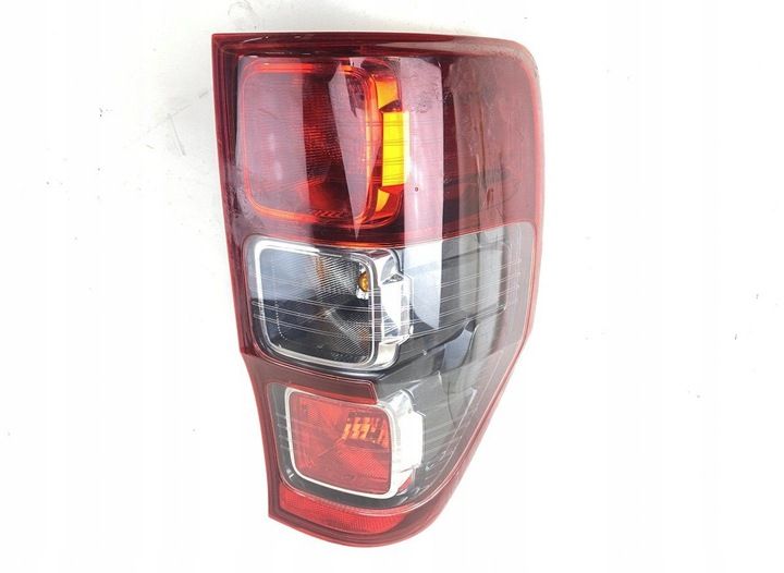 Фонарь задний правый к Ford Ranger 2011