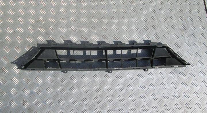 Решетка радиатора к Ford Transit Custom 2012