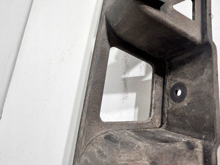 Кронштейн крепления бампера к Audi A2 1999