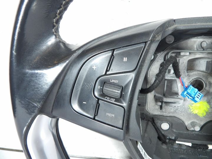 Руль к DS 5 2015