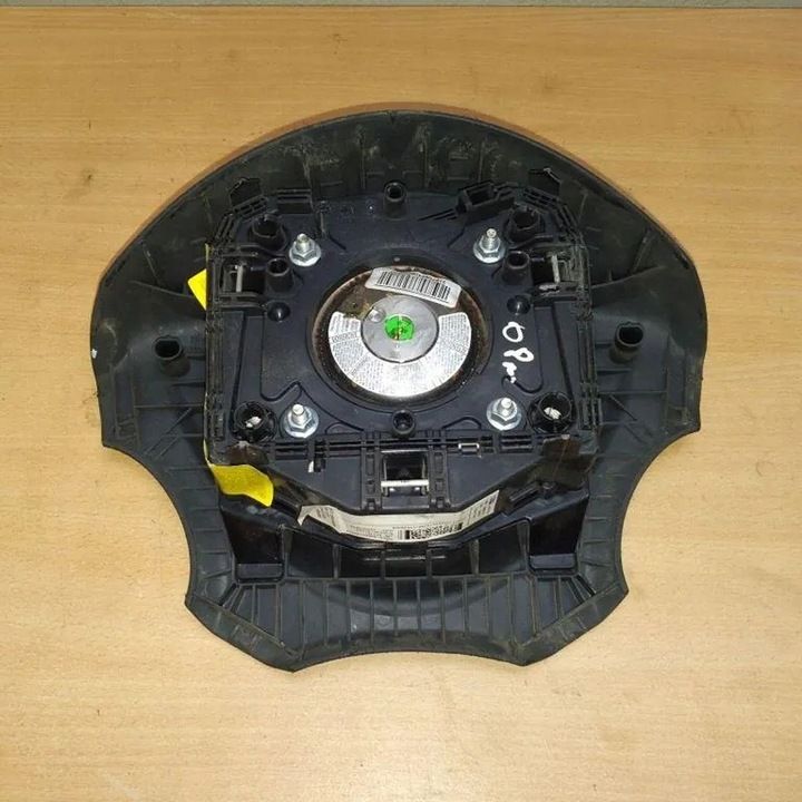 Подушка безопасности к Iveco  2011
