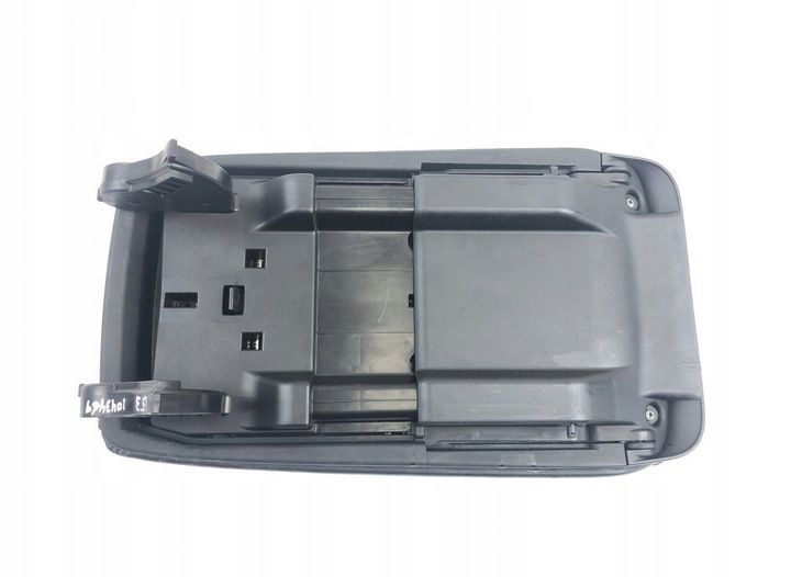 Подлокотник к Lexus RX 2009