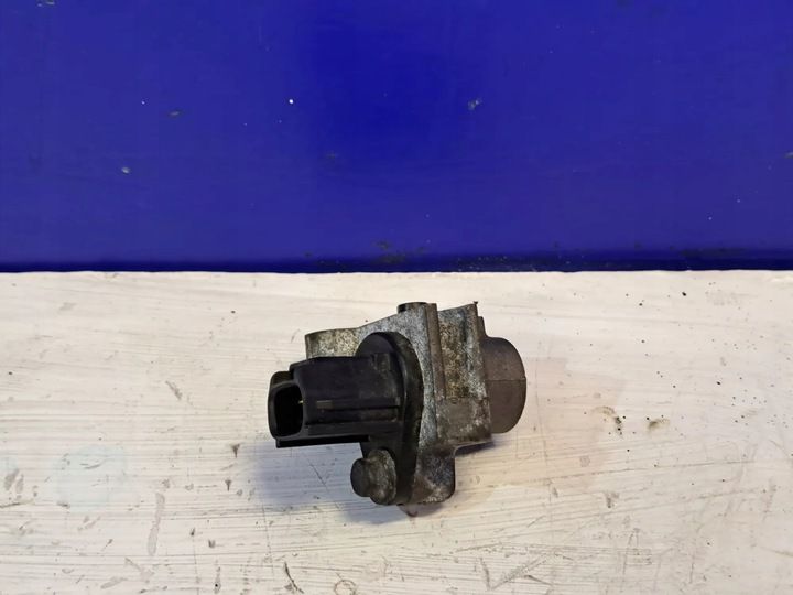 Датчик коленвала к Volvo XC70 2000