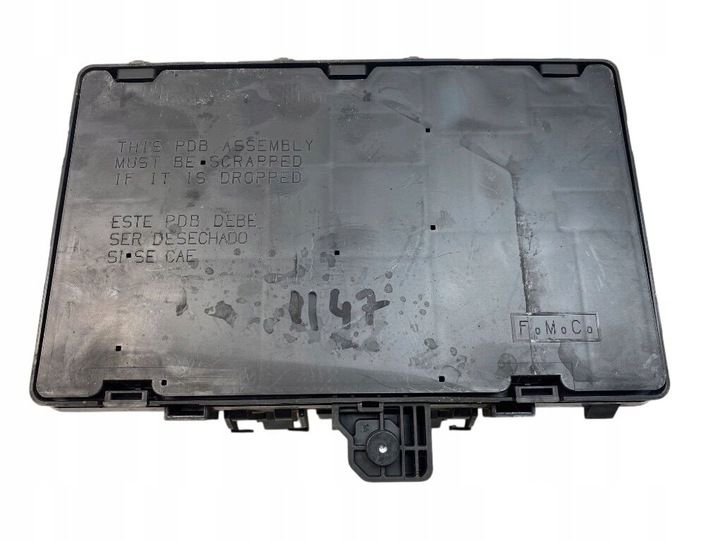 Блок предохранителей к Ford S-MAX 2015