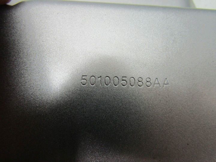 Передняя панель крепления облицовки (телевизор) к OMODA E5 2024