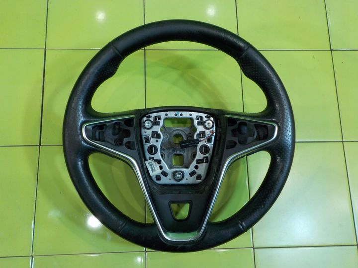 Руль к Opel Insignia 2013