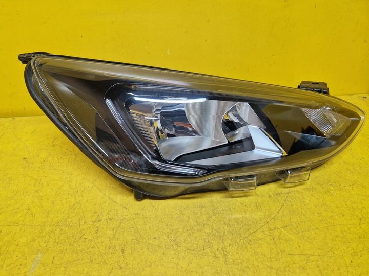 Фара правая к Ford Focus 2019
