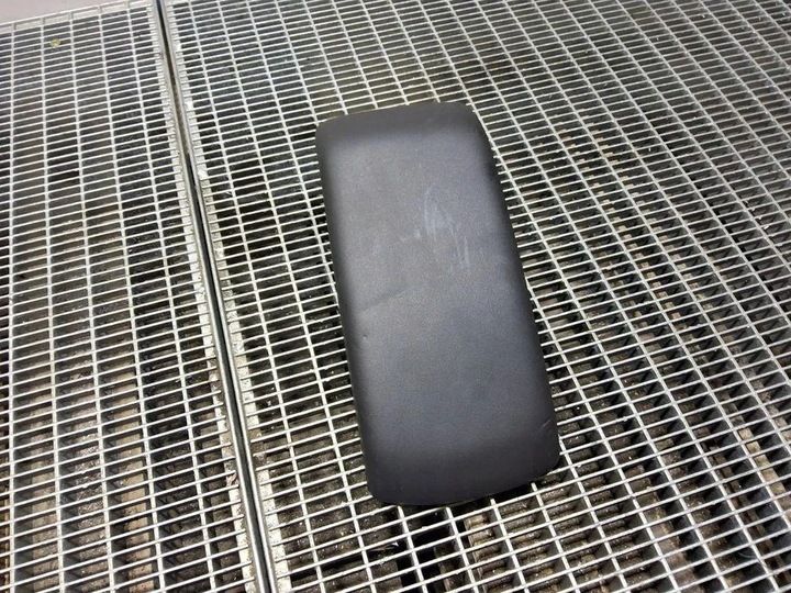 Подлокотник к Citroen C3 2016
