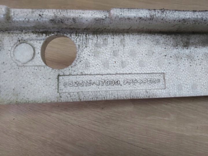 Абсорбер бампера к Toyota Prius 2003