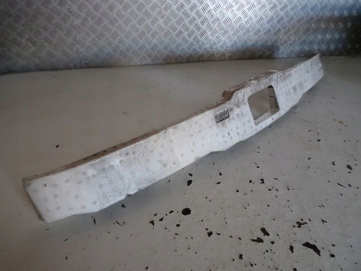Абсорбер бампера к Toyota Prius 2003