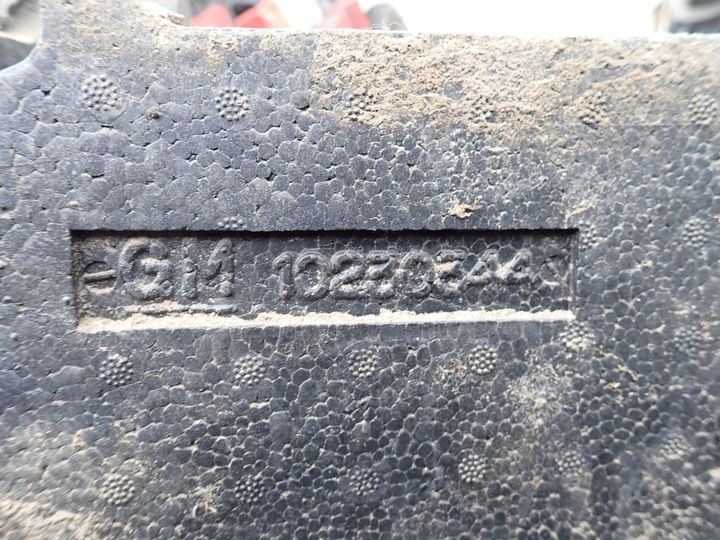 Абсорбер бампера к Chevrolet Corvette 1997