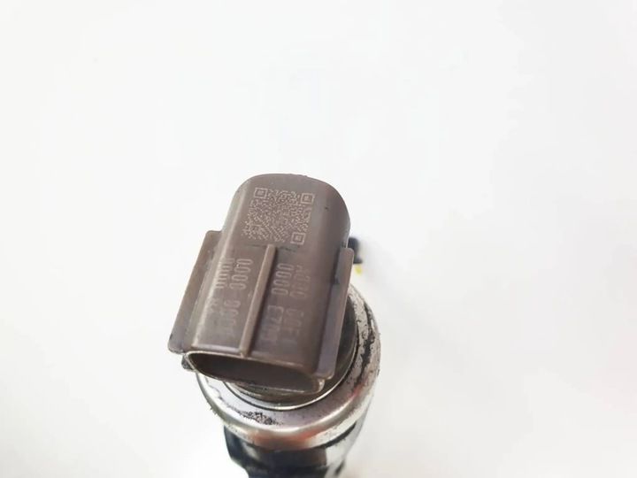 Форсунка к Mazda 5 2005