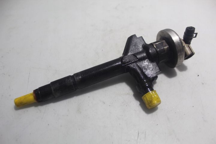 Форсунка к Mazda 2 2003