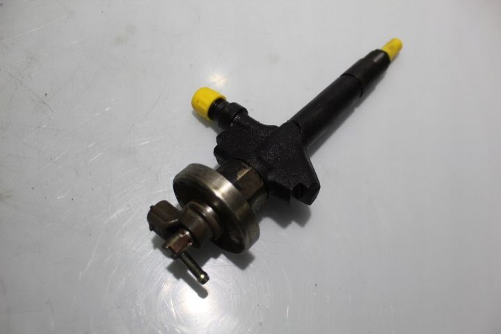 Форсунка к Mazda 2 2003