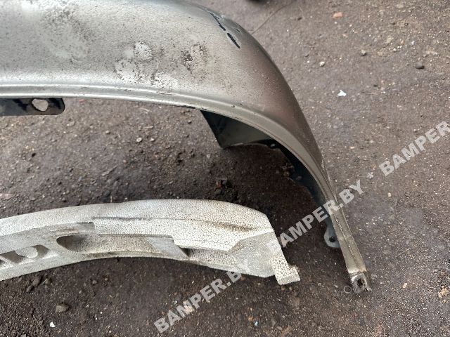 Бампер передний к Mazda 323 1996