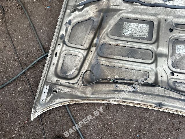Капот к Mazda 323 1996