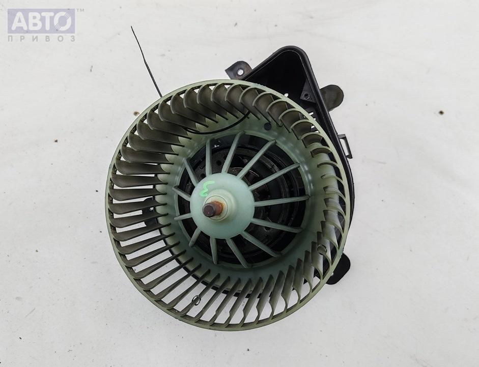 Моторчик печки к Lancia Zeta 2001