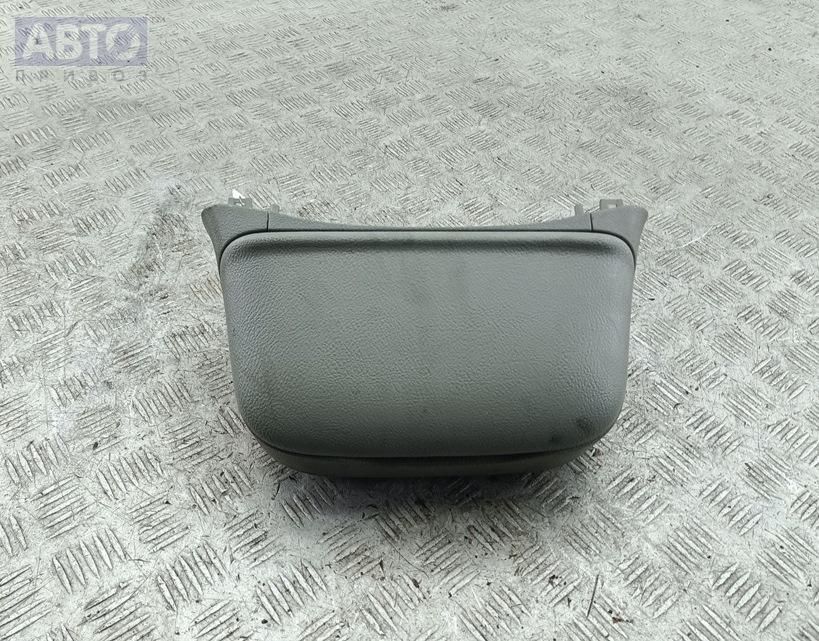 Бардачок к Renault Scenic 2001