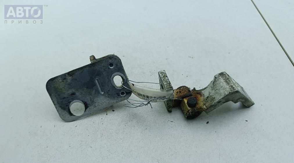 Петли к Volkswagen Passat 1998
