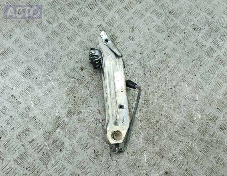 Домкрат к Volkswagen Passat 2004