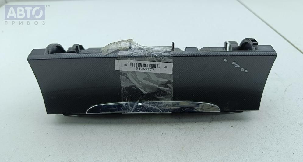 Пепельница к Volkswagen Passat 2007