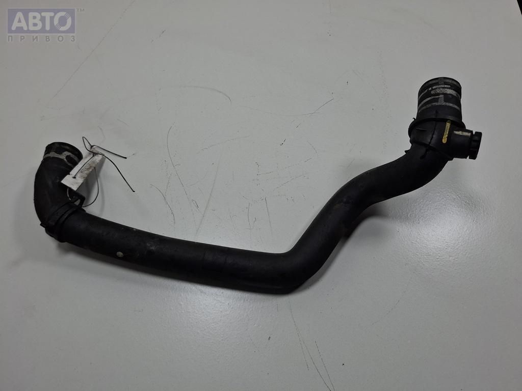 Патрубок к Peugeot 407 2006