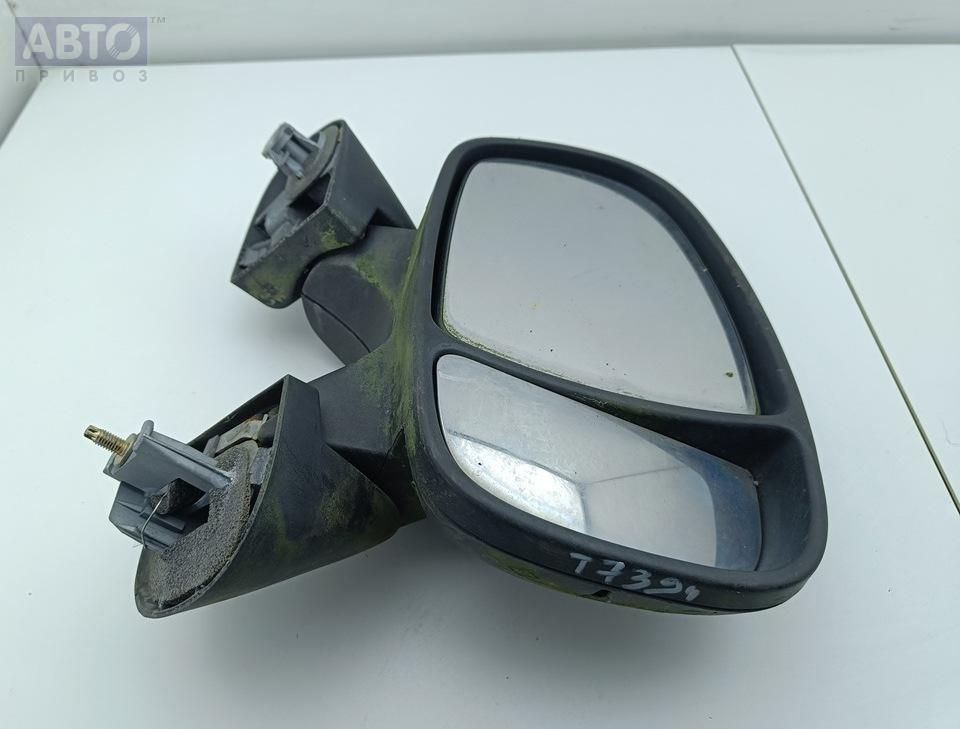 Сиденье переднее к Opel Vivaro 2004
