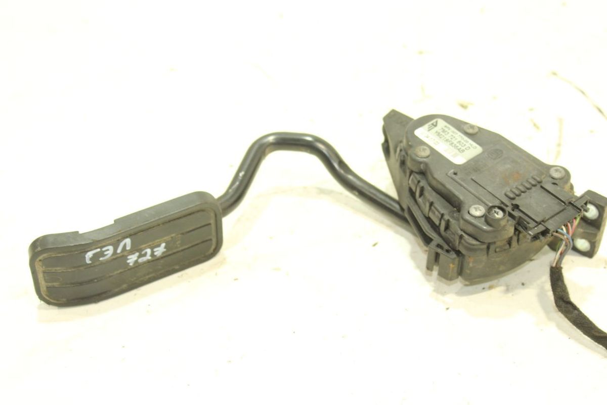 Педаль газа к Ford Galaxy 2002