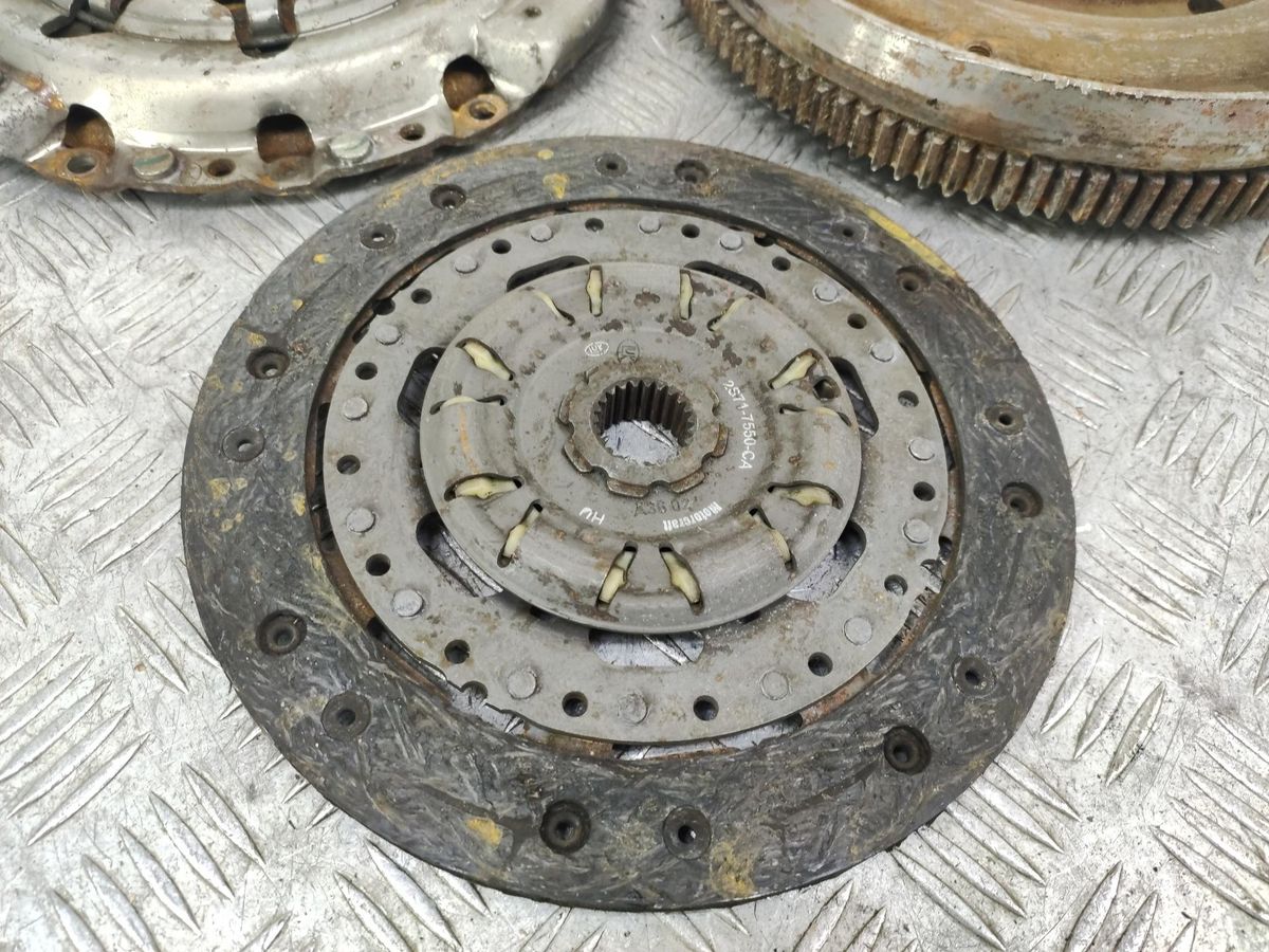 Маховик к Ford Mondeo 2002