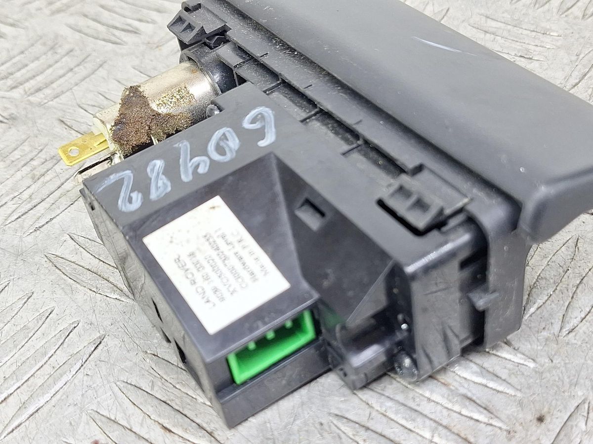 Разъем AUX / USB к Land Rover Discovery 2007