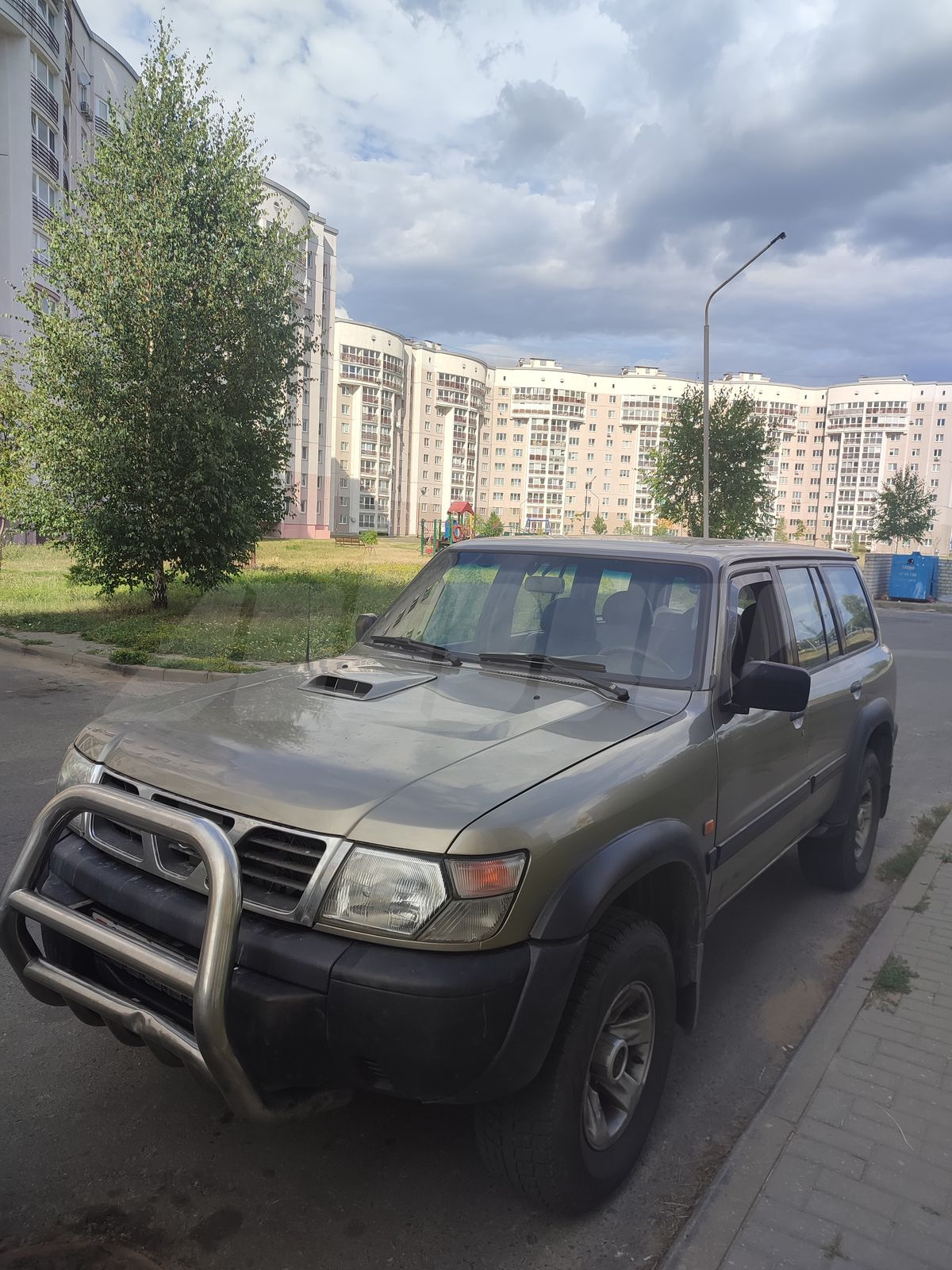 Nissan Patrol V (Y61), 2002