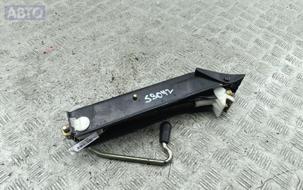 Домкрат к Peugeot 307 2001