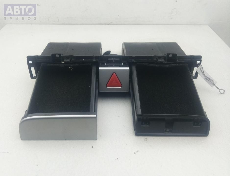 Бардачок к Volkswagen Passat 2008