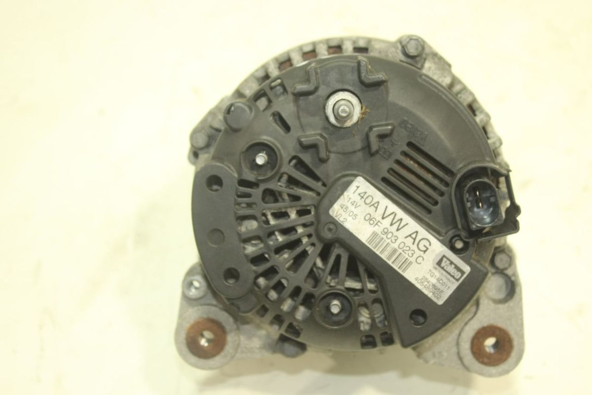 Генератор к Audi A3 2006