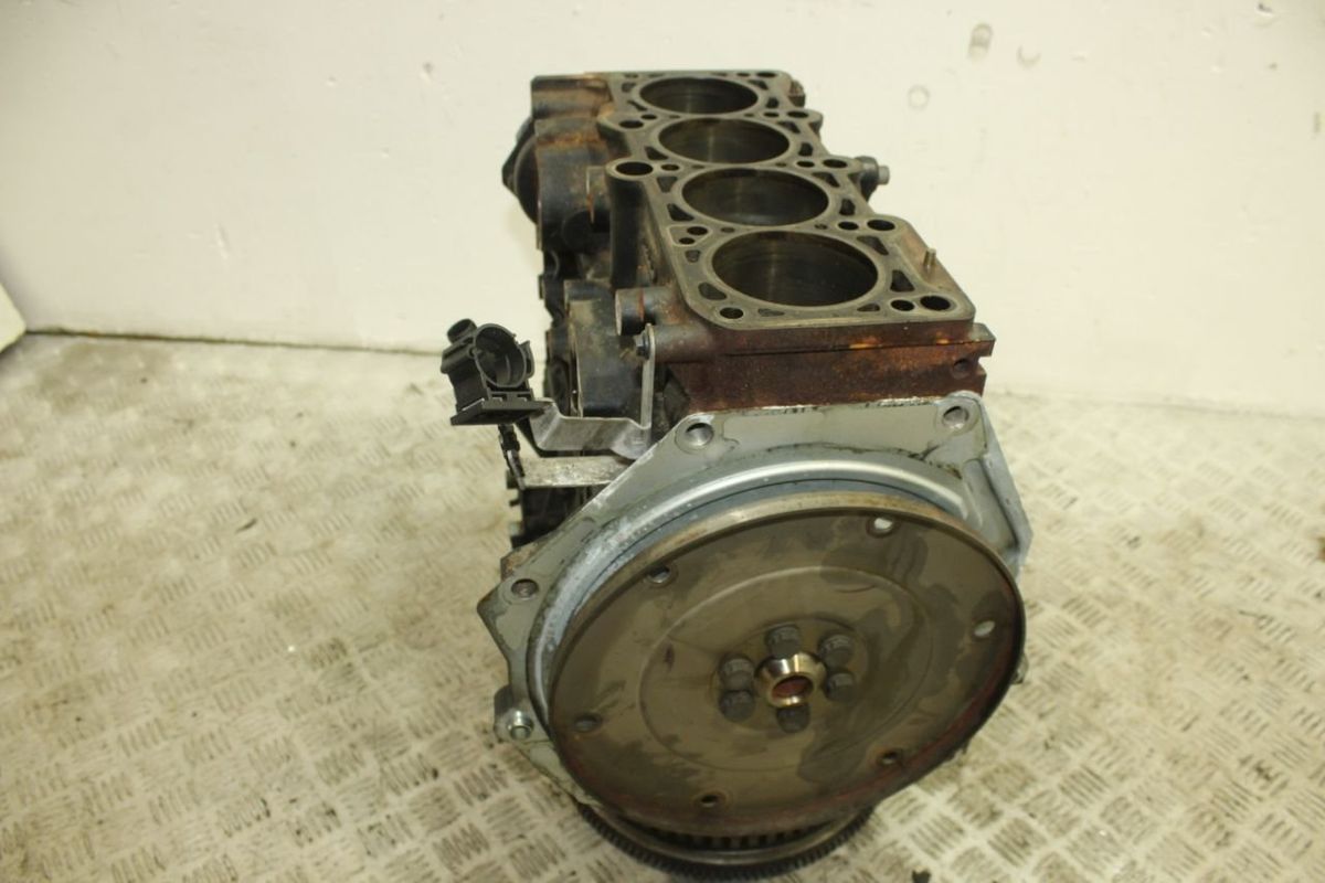 Блок цилиндров к Audi A3 2006
