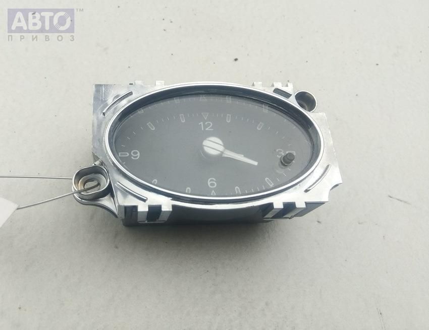 Часы к Ford Mondeo 2004