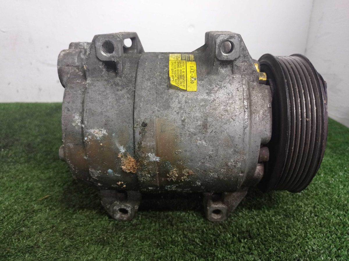 Компрессор кондиционера к Volvo XC70 2003