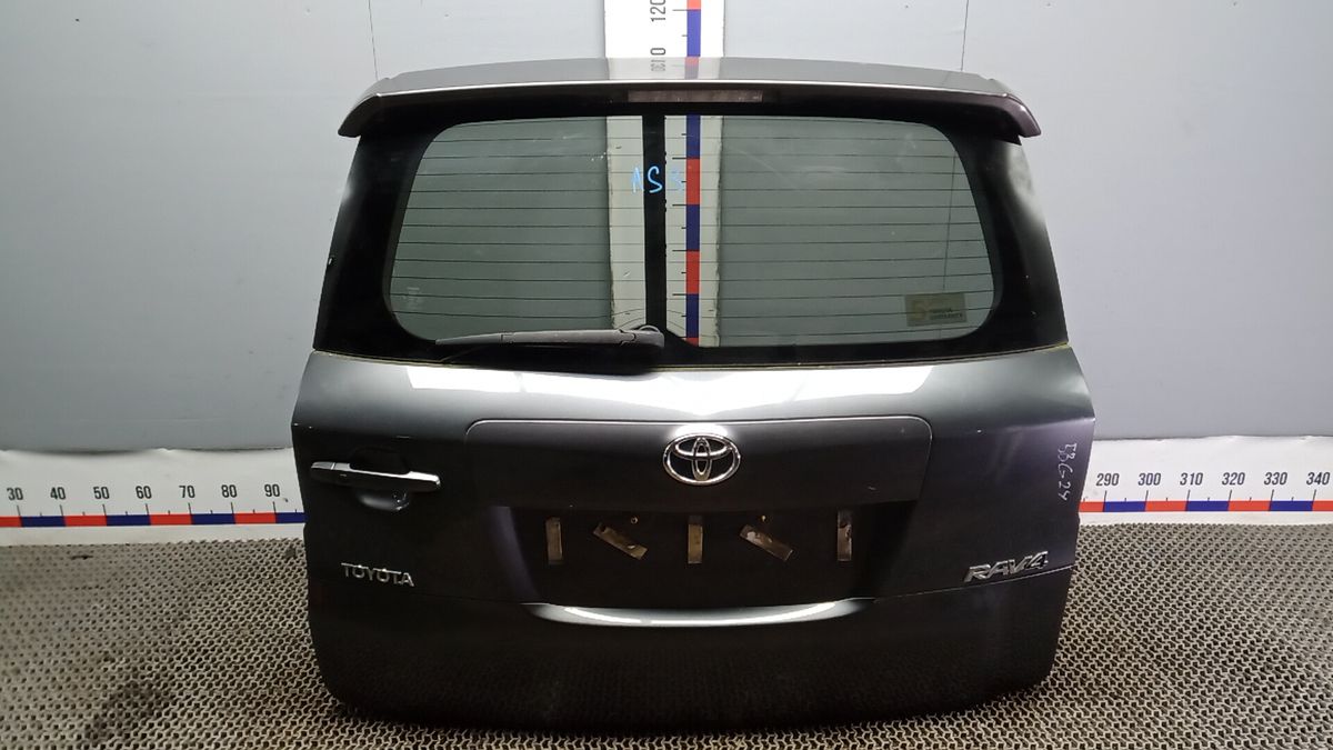 Моторчик стеклоочистителя  к Toyota RAV 4 2010